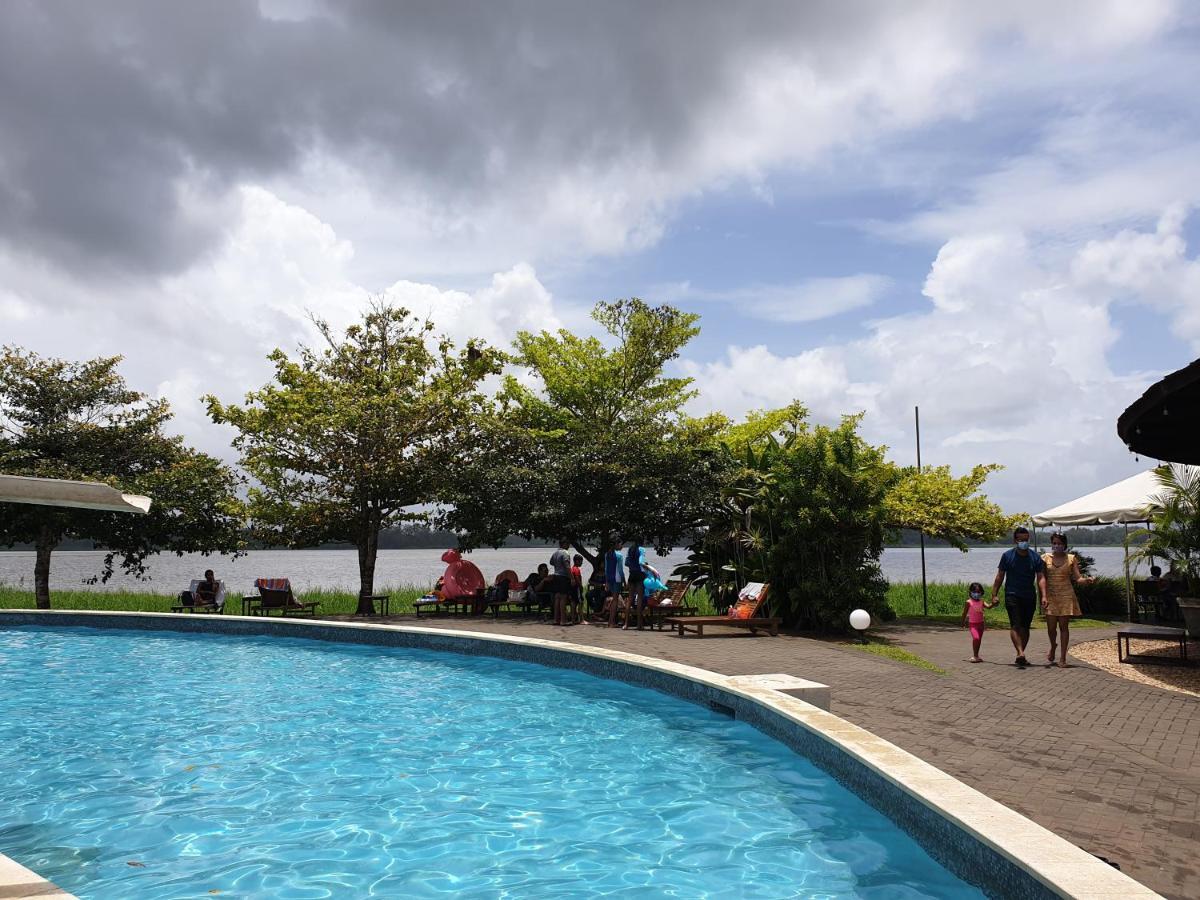 Houttuyn Wellness River Resort Paramaribo Exterior photo