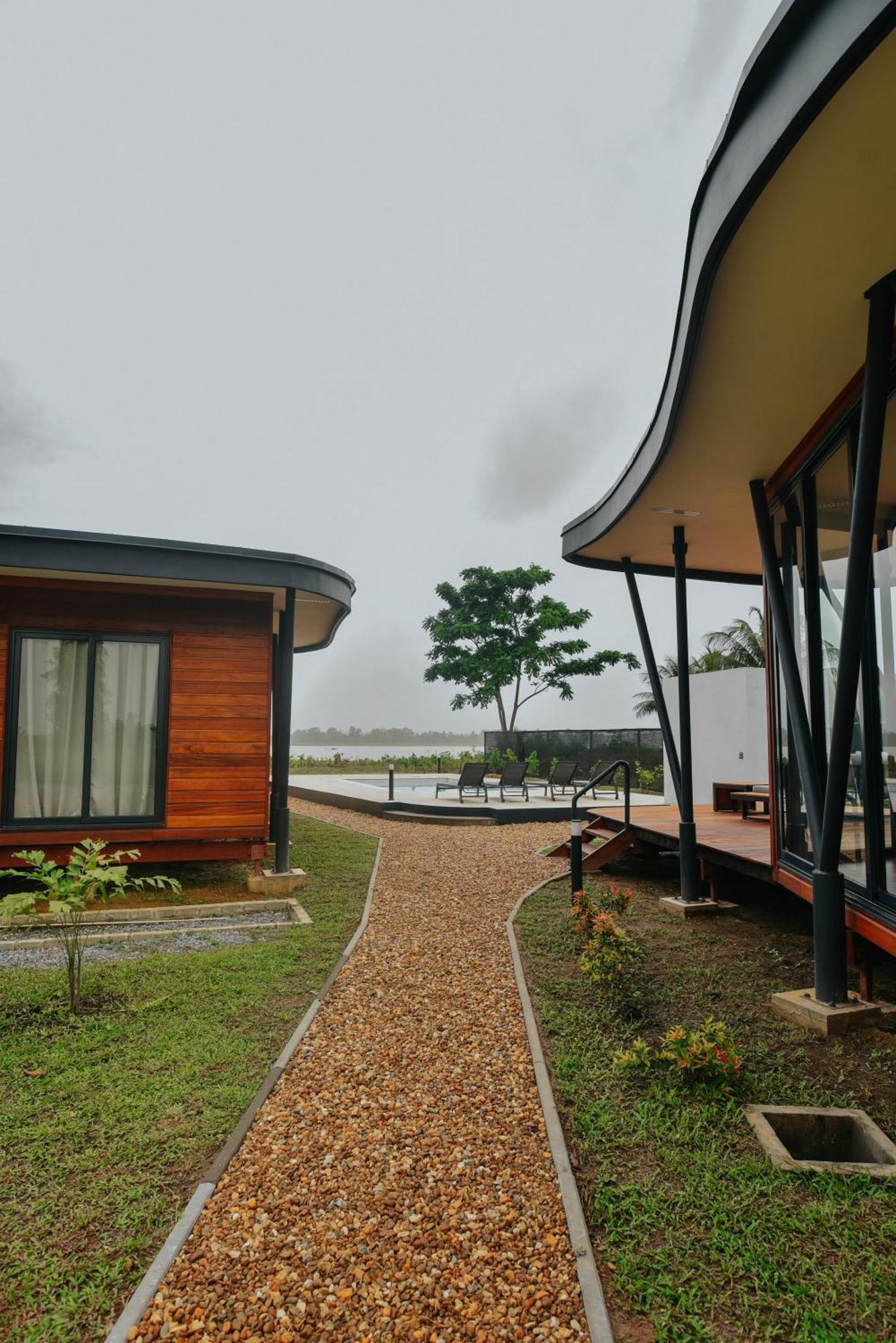 Houttuyn Wellness River Resort Paramaribo Exterior photo