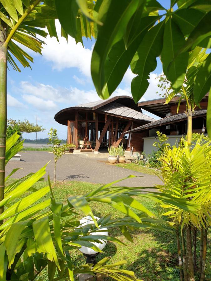 Houttuyn Wellness River Resort Paramaribo Exterior photo